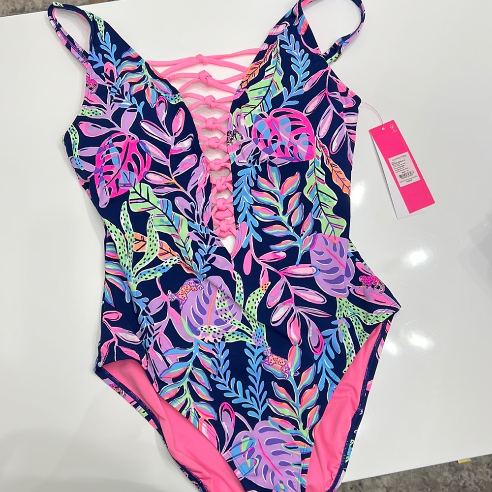 NWT Lilly Pulitzer Isle Lattice one piece swim